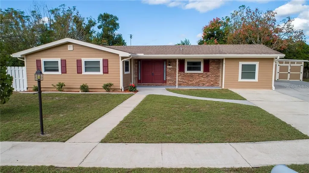2722 Canal Road Deltona FL 32738