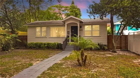 301 21st Avenue N St Petersburg FL 33704