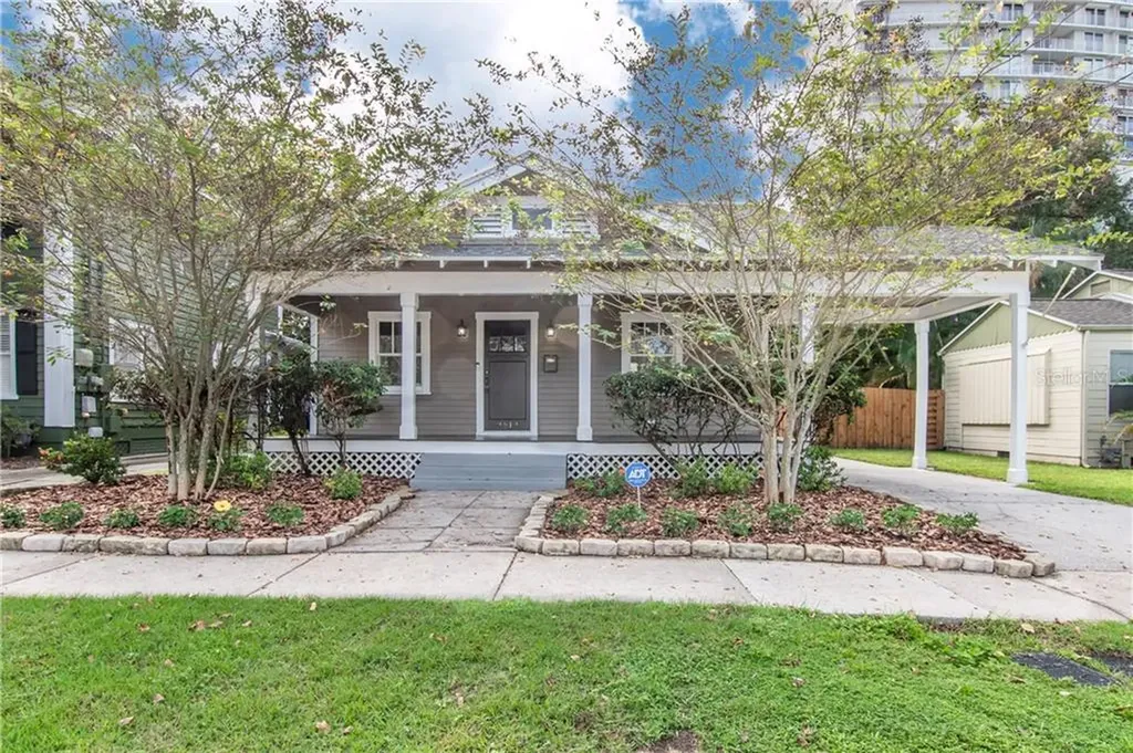 2512 W Palm Drive Tampa FL 33629
