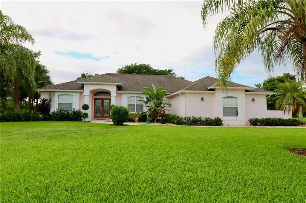 1180 SE 23rd Street Okeechobee FL 34974