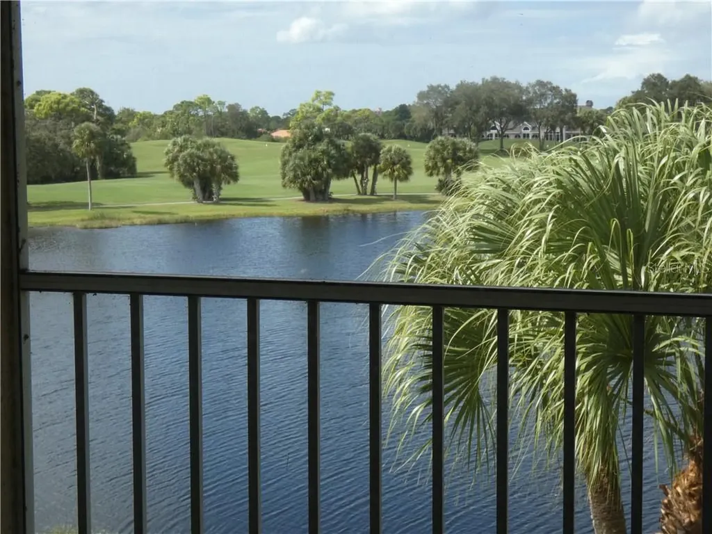 9300 Clubside Circle Sarasota FL 34238