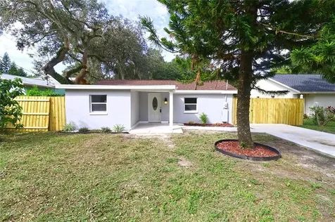 9410 N Connechusett Road Tampa FL 33617