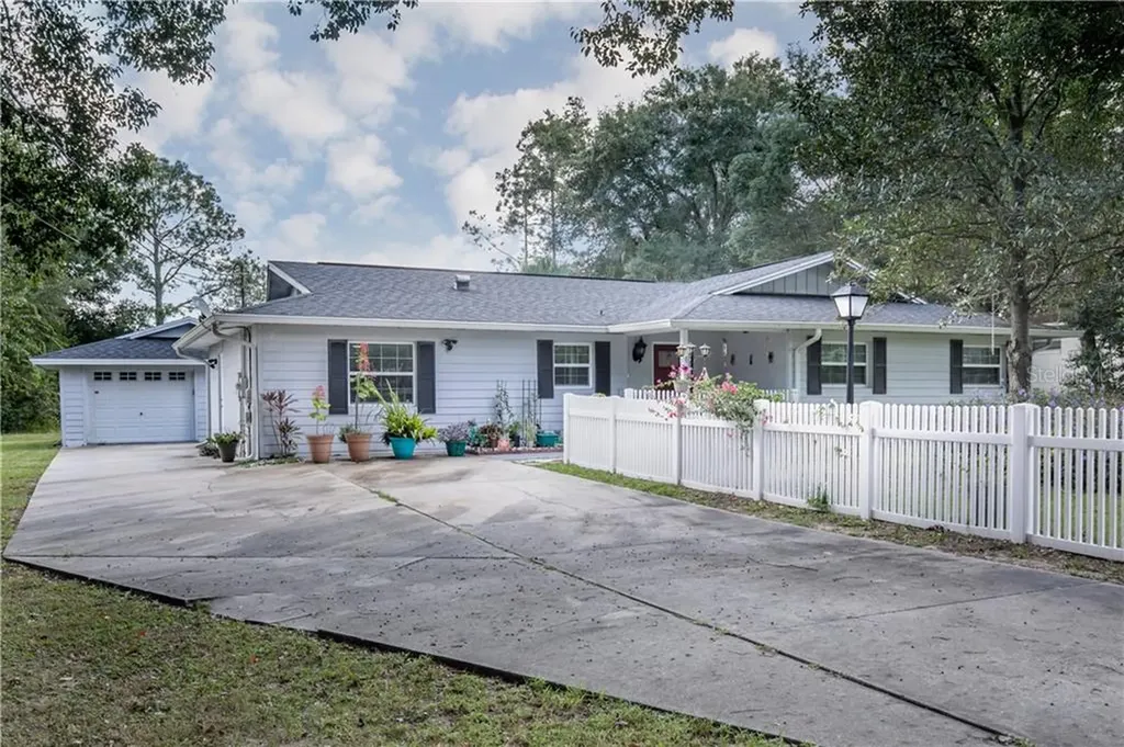 73 Abrams Road Eustis FL 32726