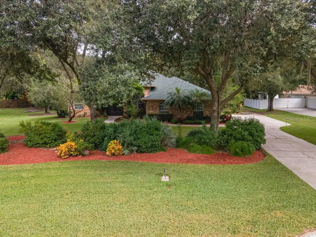 206 Woodview Way Bradenton FL 34212