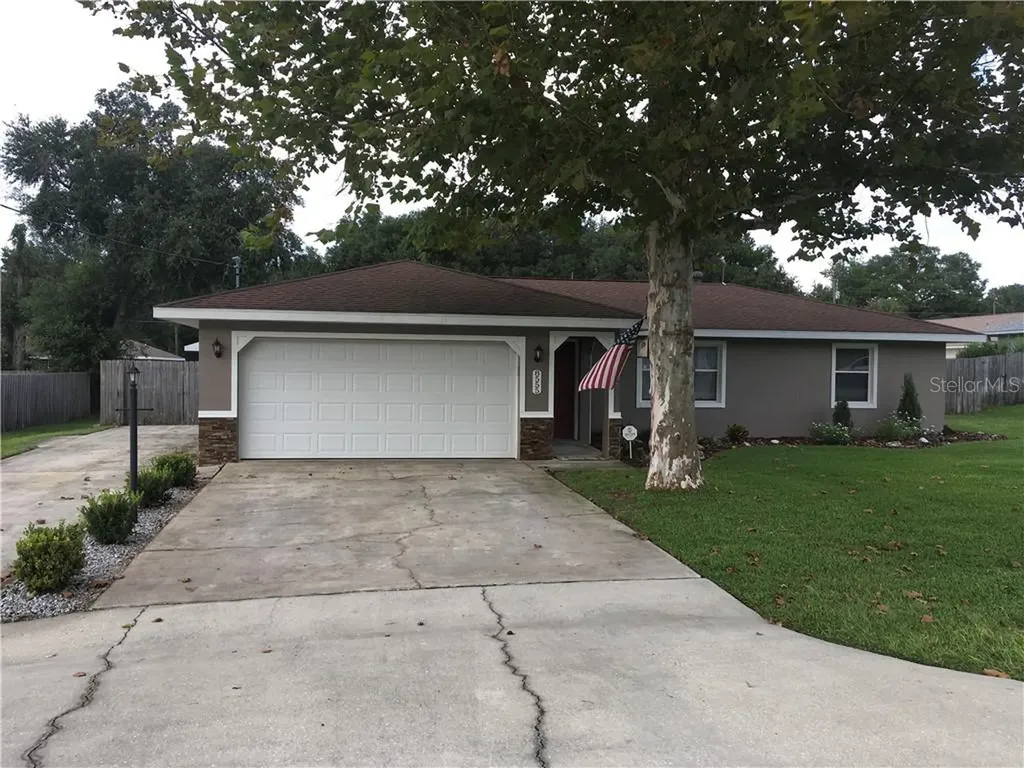 8555 SE 157th Place Summerfield FL 34491