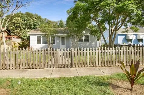 3545 7th Avenue N St Petersburg FL 33713