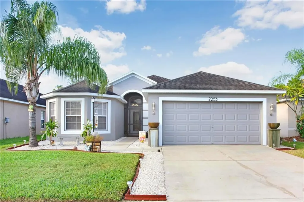 2253 Colville Chase Drive Ruskin FL 33570