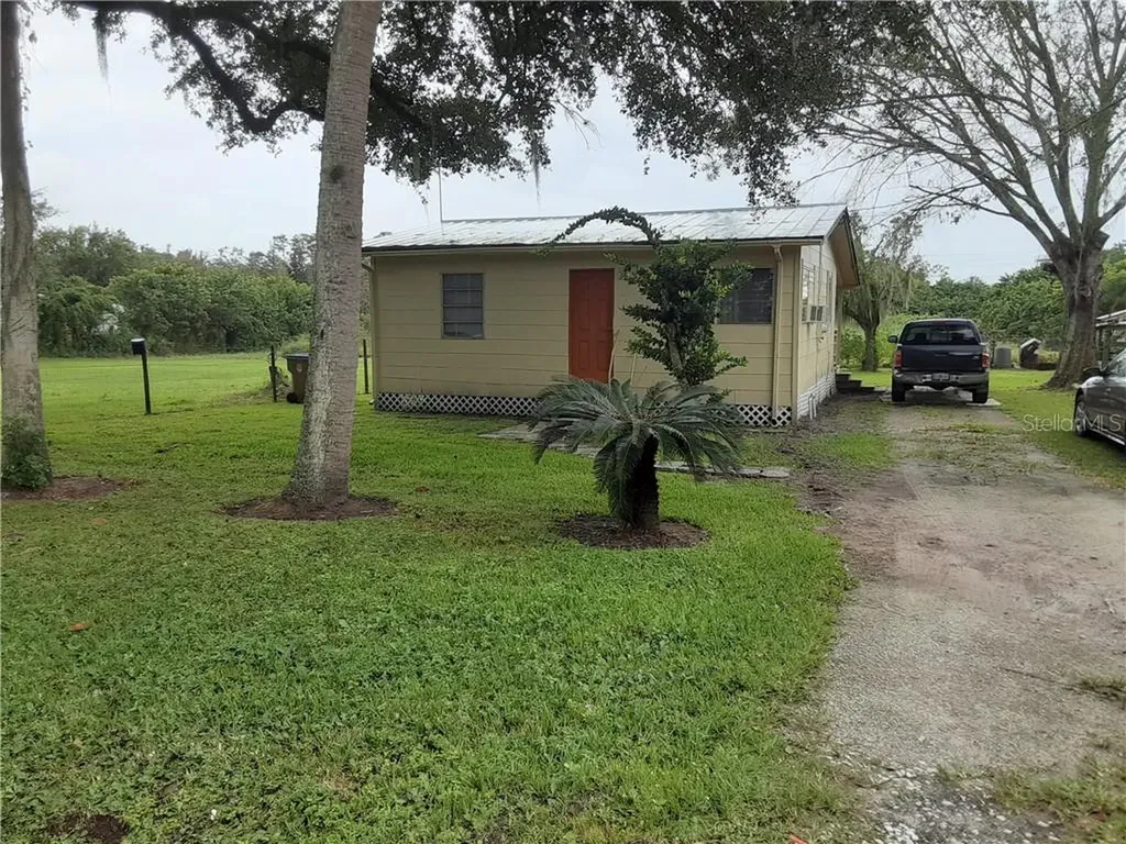 2740 Pershing Street Kissimmee FL 34741