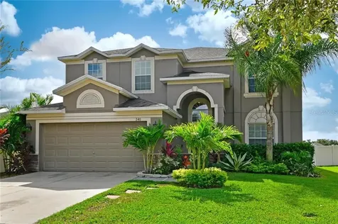 2411 Birds Eye Court Ruskin FL 33570