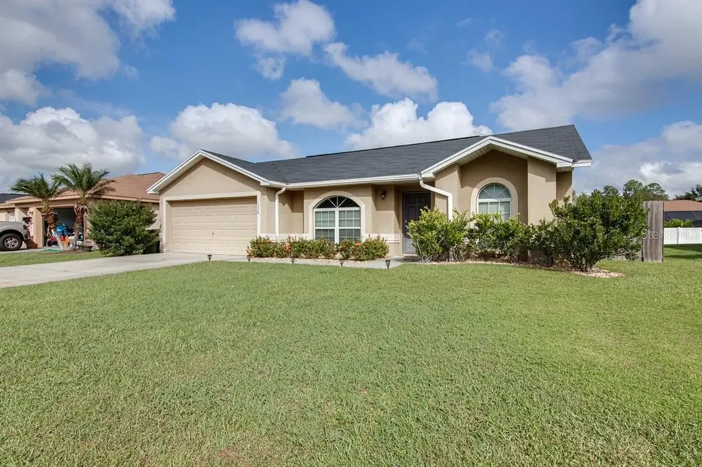 1320 Normandy Heights Circle Winter Haven FL 33880