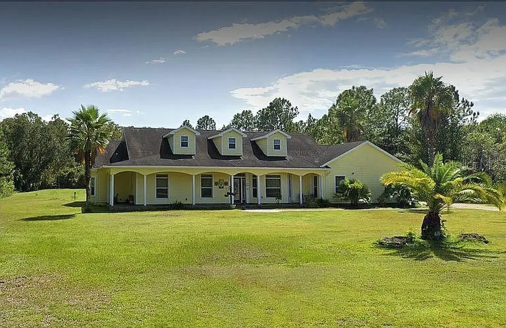 7107 Quail Hollow Boulevard Wesley Chapel FL 33544