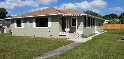 5401 Dartmouth Avenue N St Petersburg FL 33710