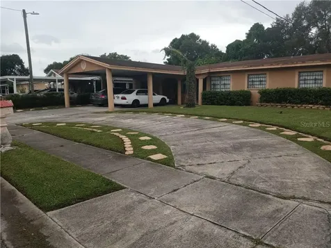 8310 Endive Avenue Tampa FL 33619