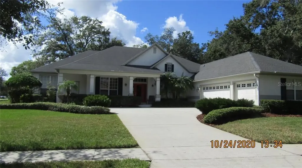 2202 Princess Julia Lane Lutz FL 33549
