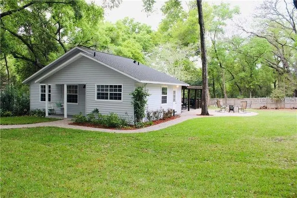 30550 Apawamis Drive Sorrento FL 32776