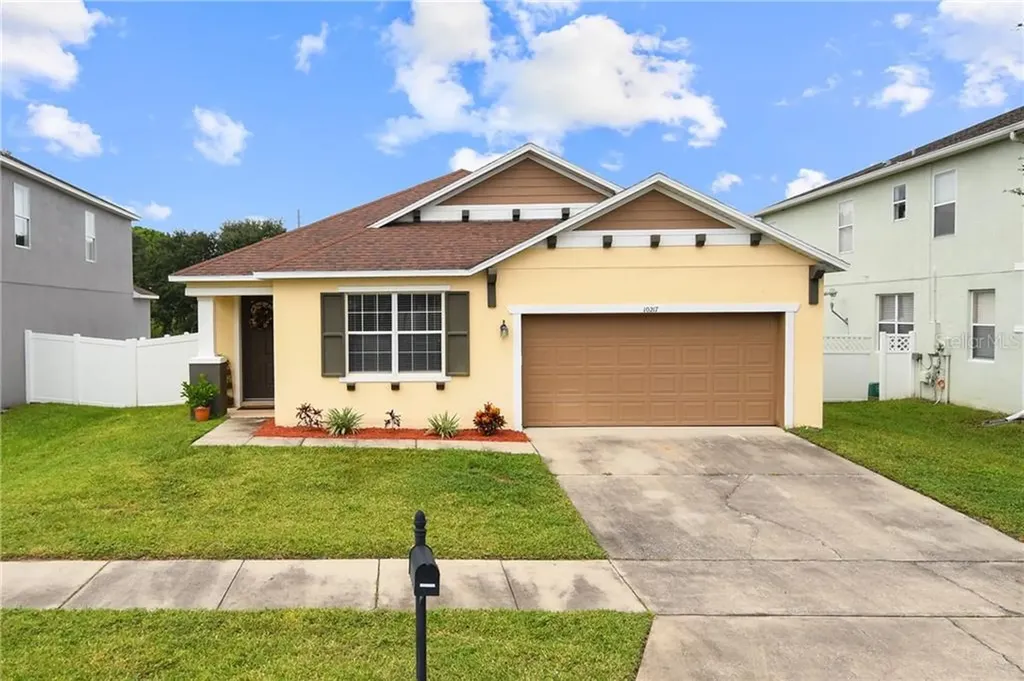 10217 Stratford Pointe Avenue Orlando FL 32832
