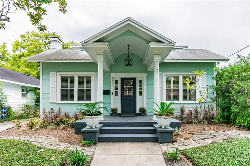 1405 S Moody Avenue Tampa FL 33629
