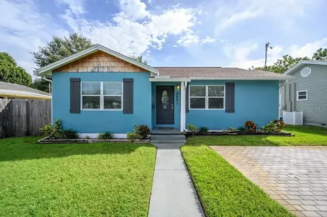 3521 Queen Street N St Petersburg FL 33713