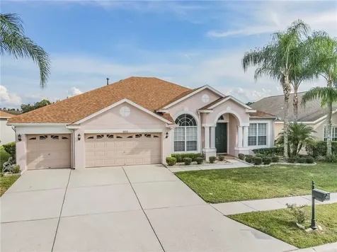 10323 Meadow Crossing Drive Tampa FL 33647