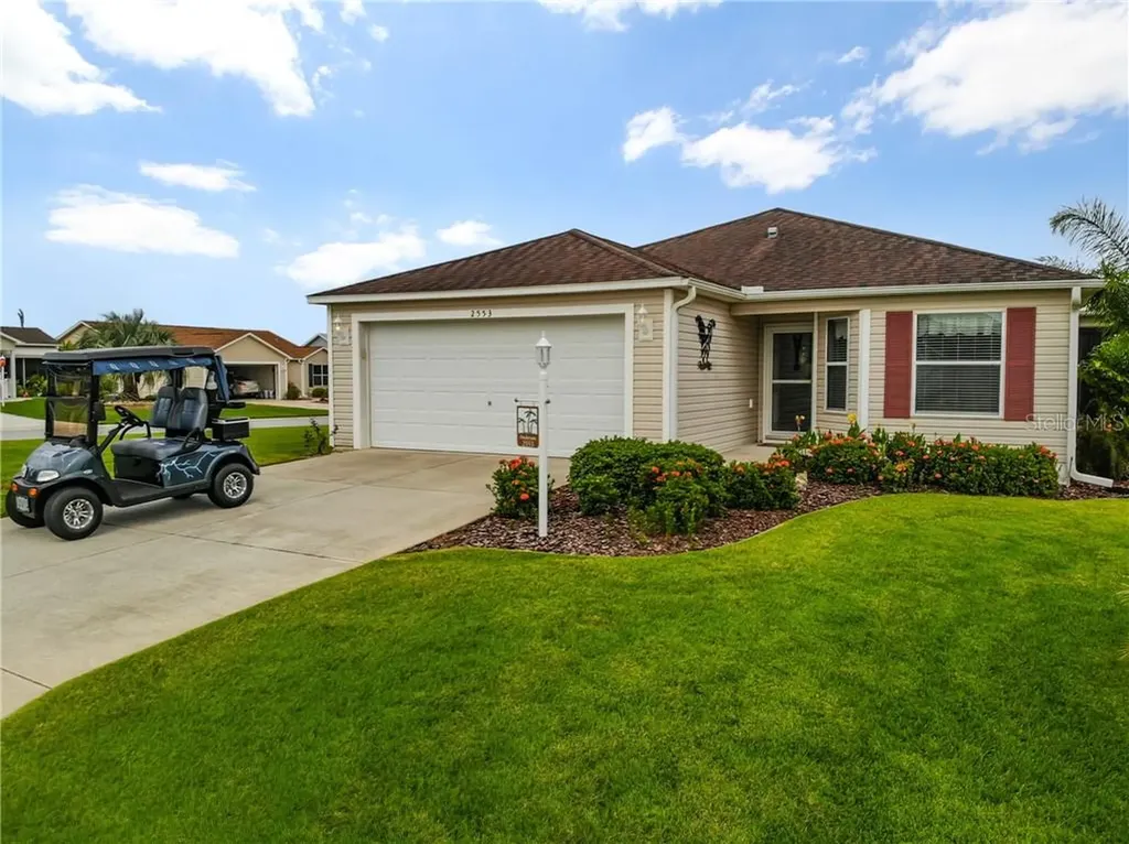 2553 Rayburn Court The Villages FL 32162