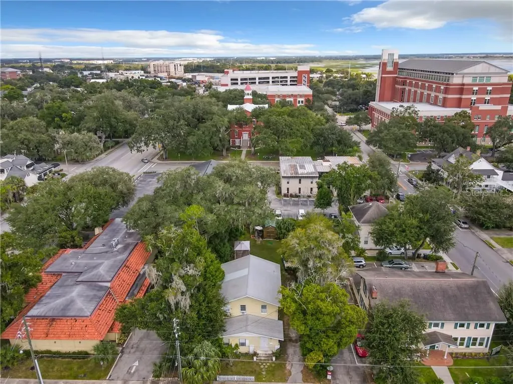15 S Clyde Avenue Kissimmee FL 34741
