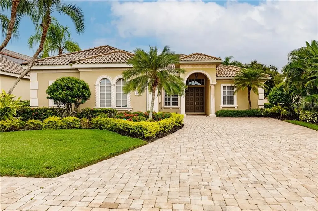 8865 Enclave Court Sarasota FL 34238