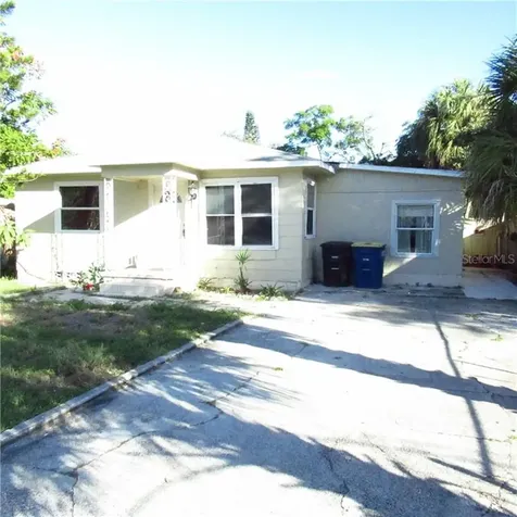 1472 Pierce Street Clearwater FL 33755