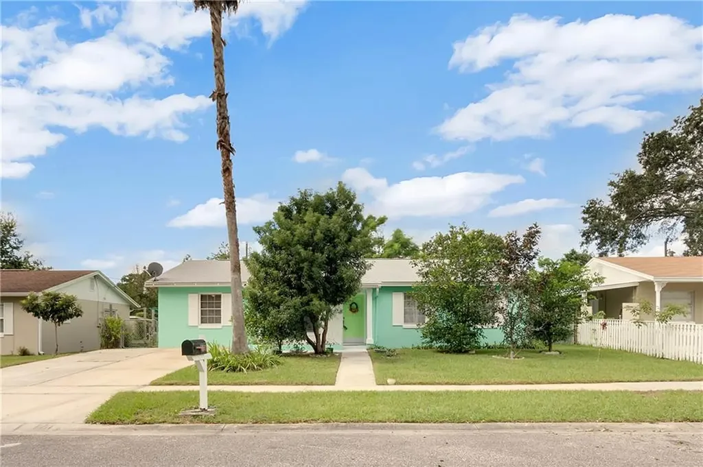 548 Columbia Avenue Altamonte Springs FL 32714