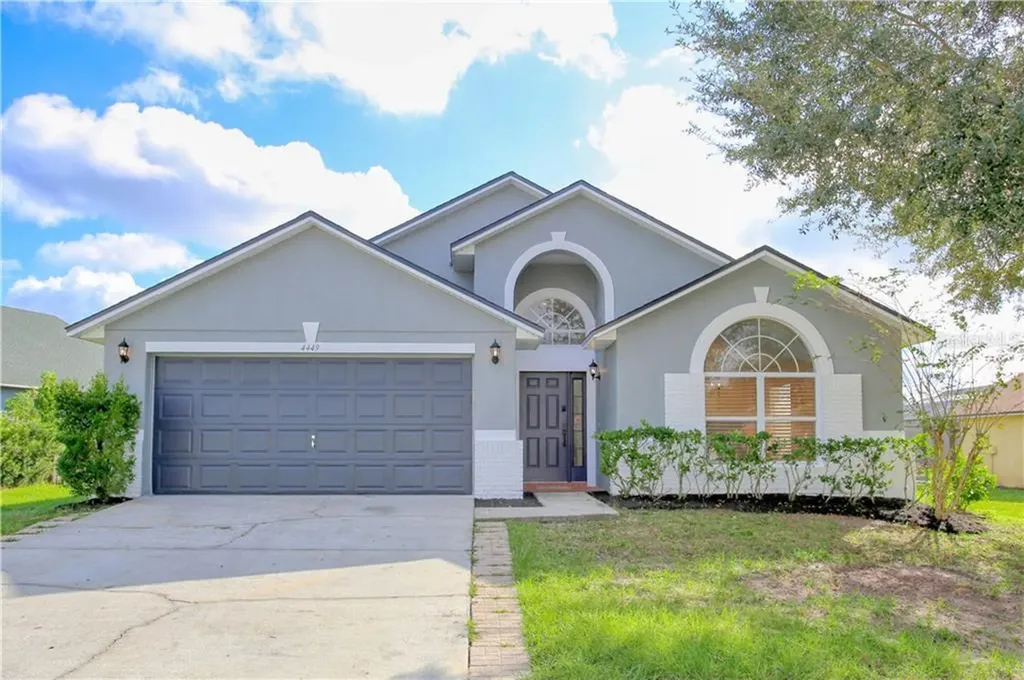 4449 Middleburg Court Orlando FL 32818