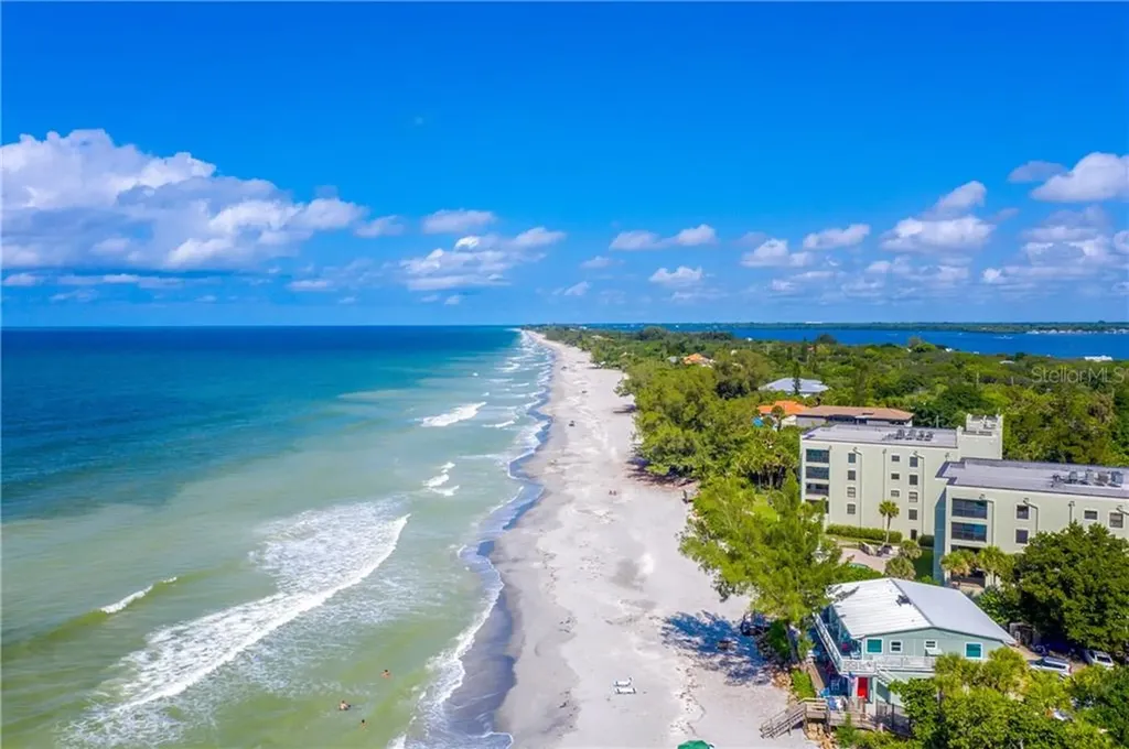5041 N Beach Road Englewood FL 34223