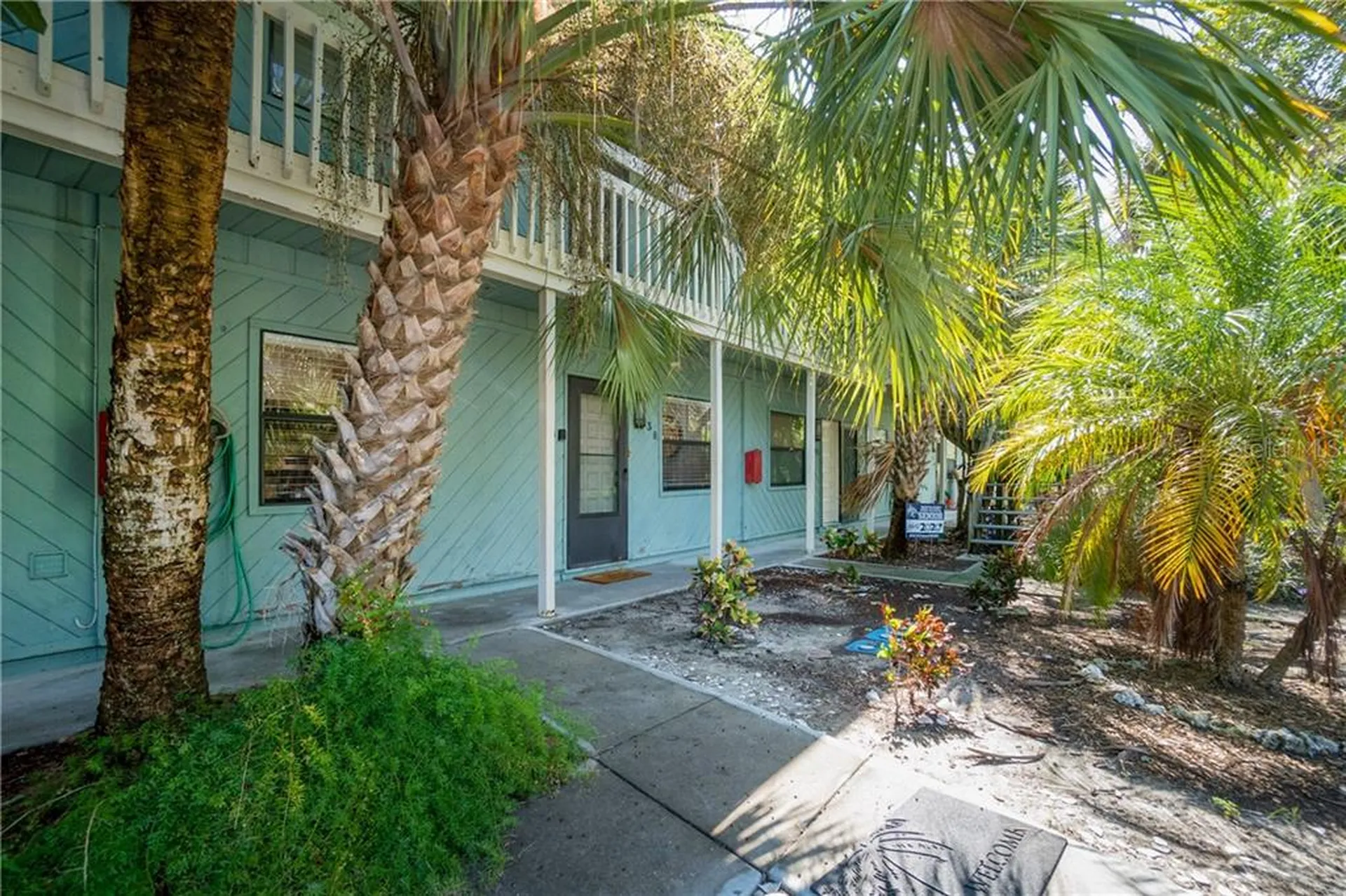 5041 N Beach Road Englewood FL 34223