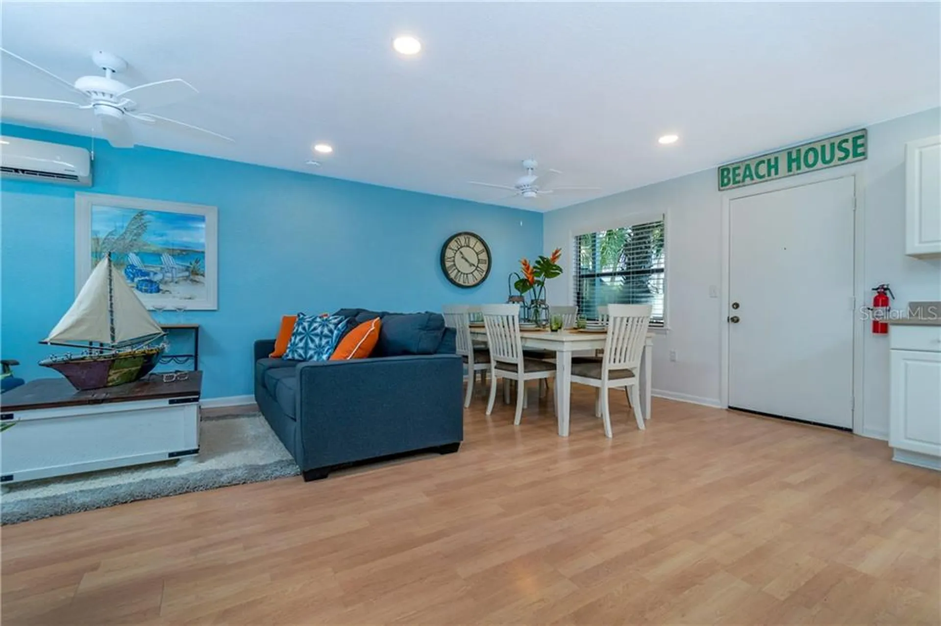 5041 N Beach Road Englewood FL 34223