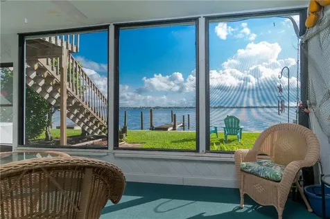 5041 N Beach Road Englewood FL 34223