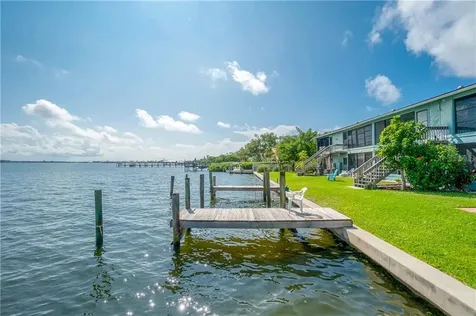 5041 N Beach Road Englewood FL 34223