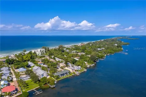 5041 N Beach Road Englewood FL 34223