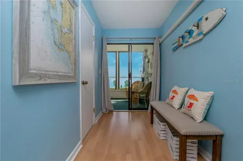 5041 N Beach Road Englewood FL 34223
