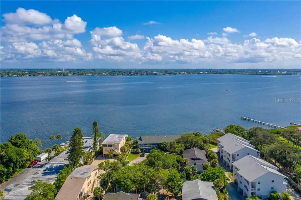 5041 N Beach Road Englewood FL 34223