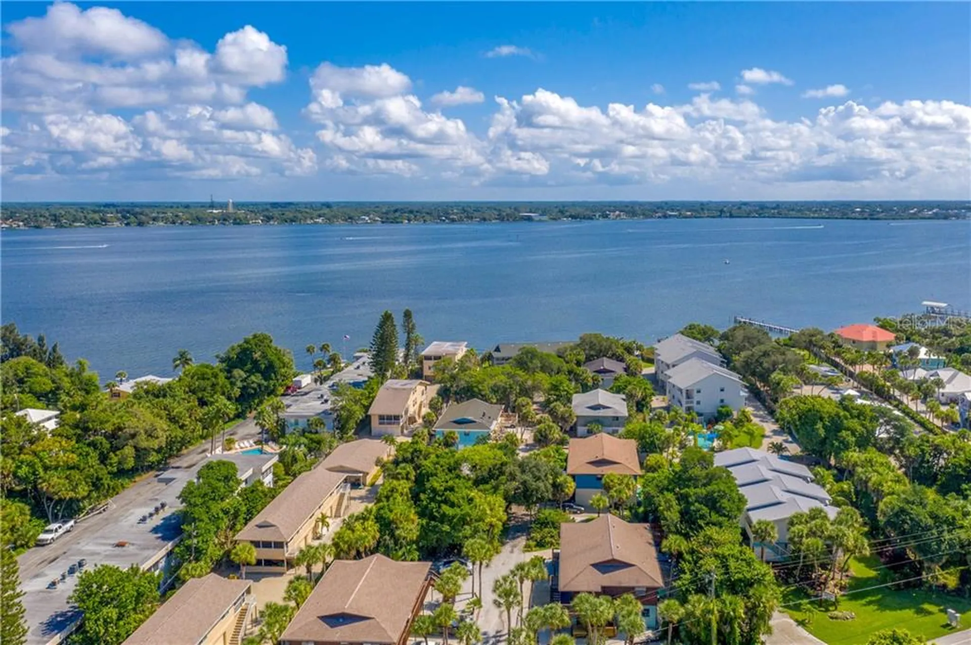 5041 N Beach Road Englewood FL 34223