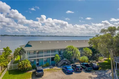 5041 N Beach Road Englewood FL 34223