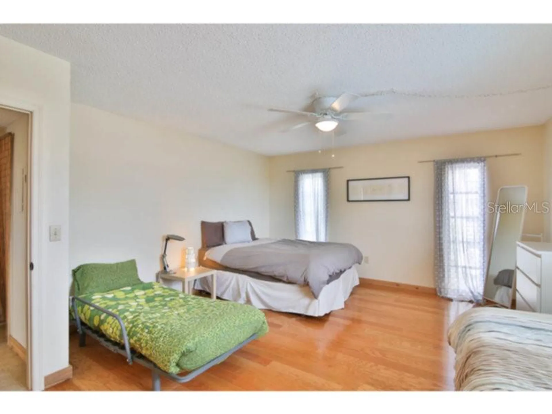 460 Beach Road Sarasota FL 34242