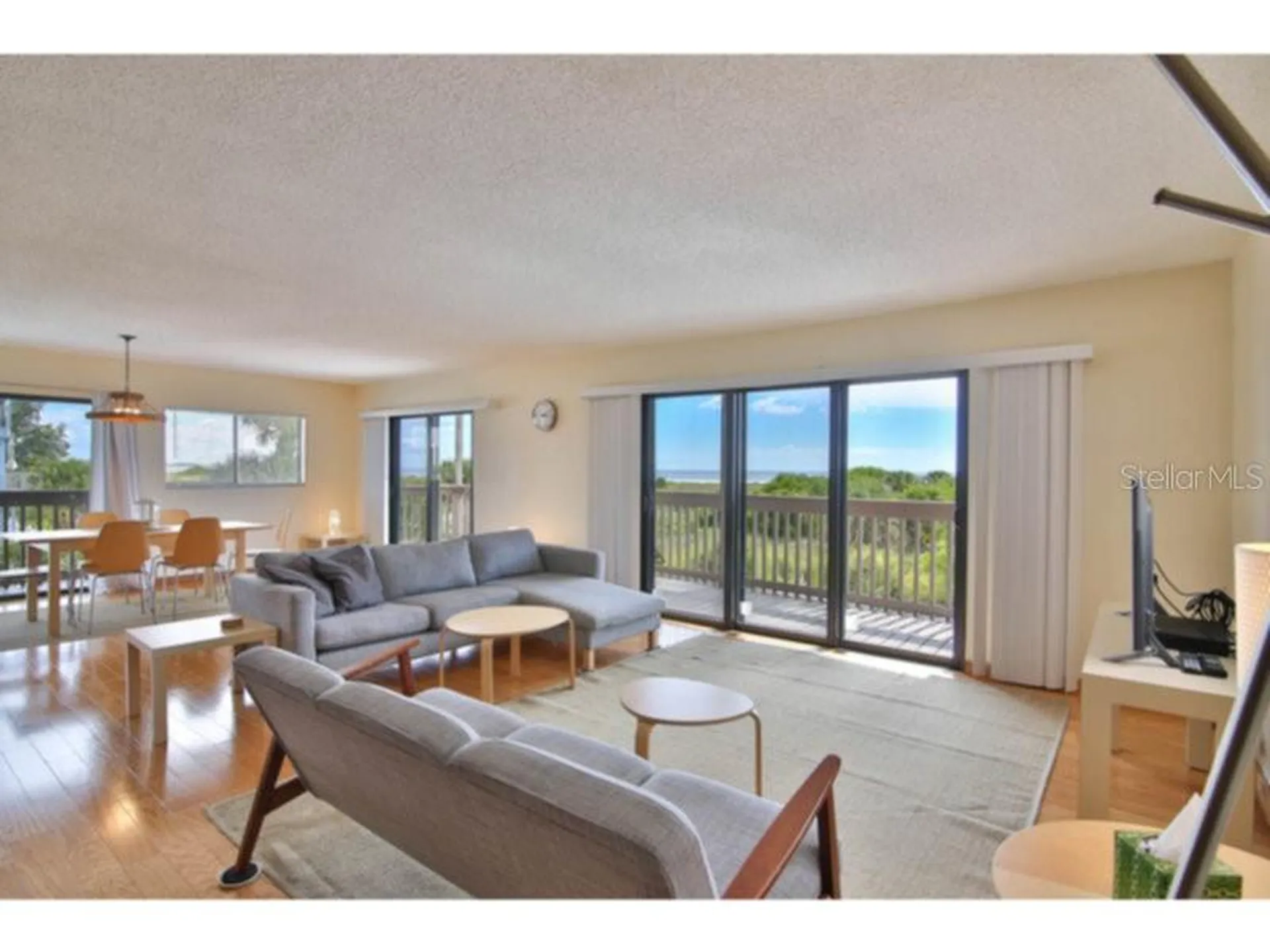 460 Beach Road Sarasota FL 34242