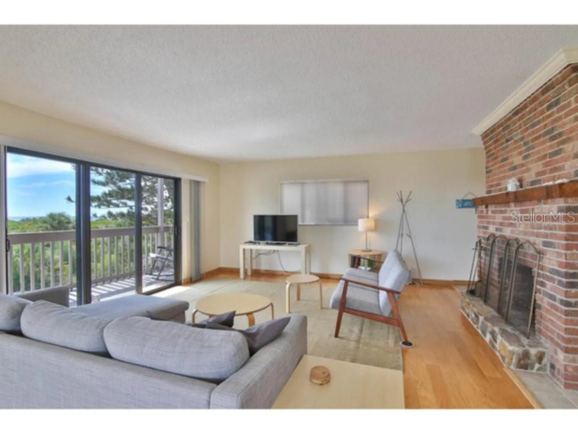 460 Beach Road Sarasota FL 34242