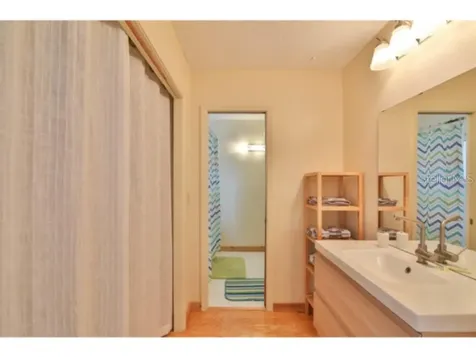 460 Beach Road Sarasota FL 34242