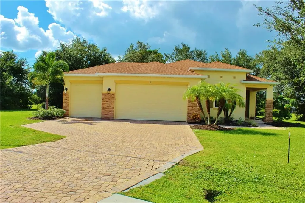 213 Rio De Janeiro Avenue Punta Gorda FL 33983
