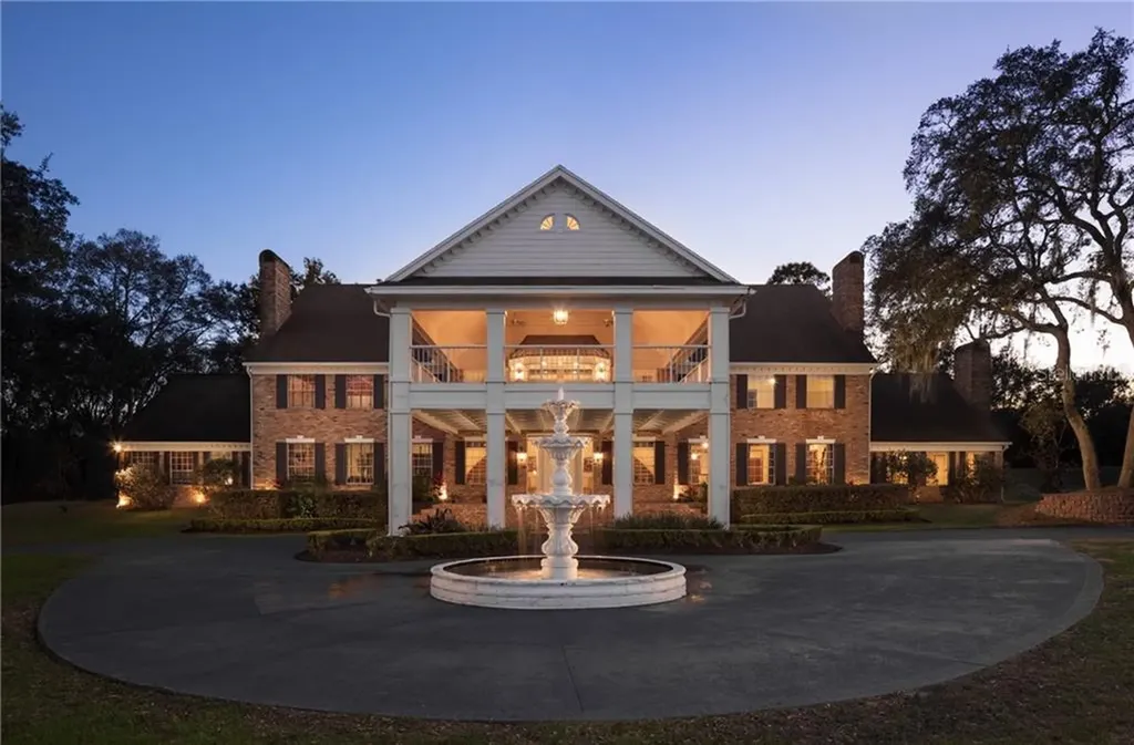 1195 Sweetwater Club Boulevard Longwood FL 32779