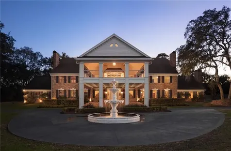 1195 Sweetwater Club Boulevard Longwood FL 32779