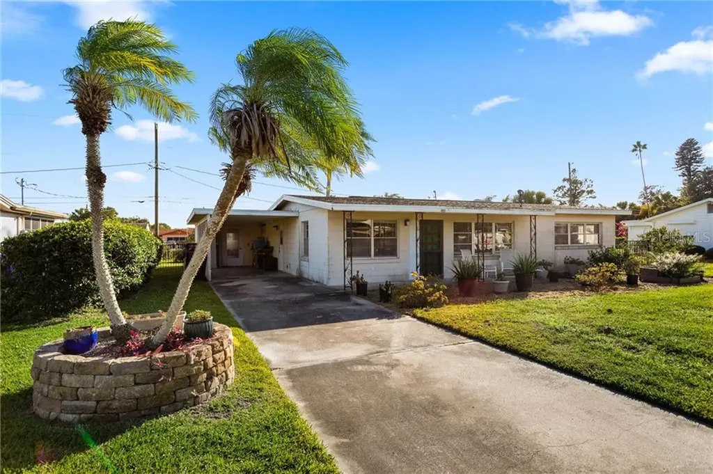 2406 Janet Street Kissimmee FL 34741