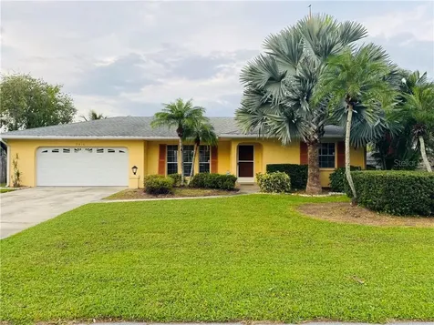 7516 24th Avenue W Bradenton FL 34209