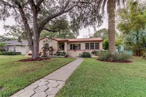 334 33rd Avenue NE St Petersburg FL 33704