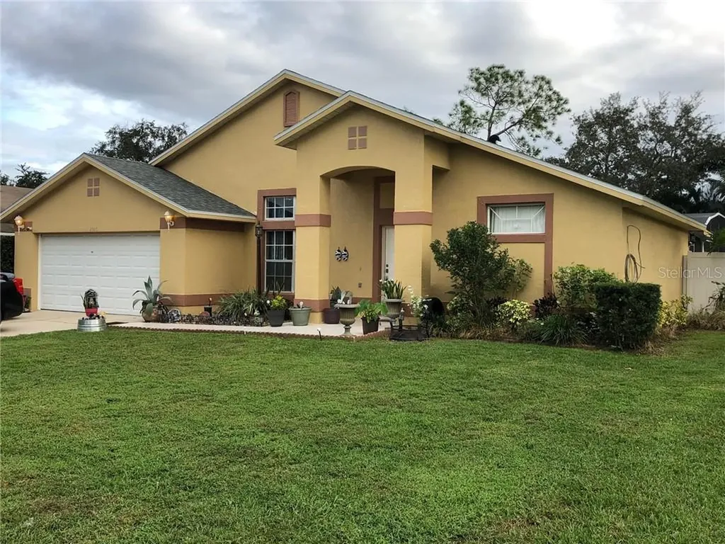 2300 Merrimack Drive Kissimmee FL 34743